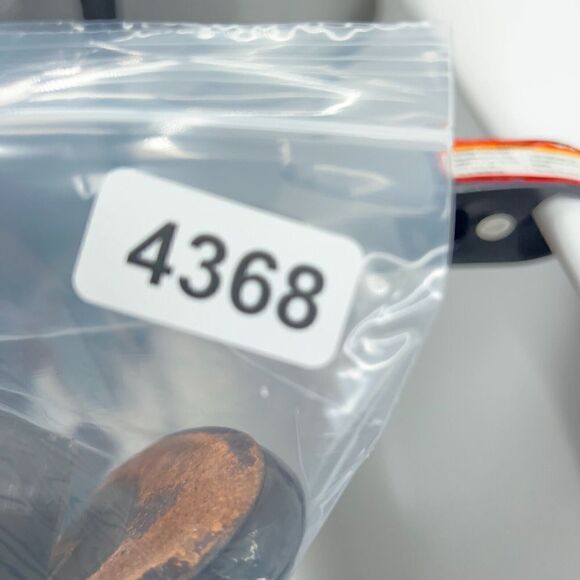 AGL Italy Women's Pump Size 39 9 Cap Toe Block Heel Chain Black Leather - Picture 14 of 14